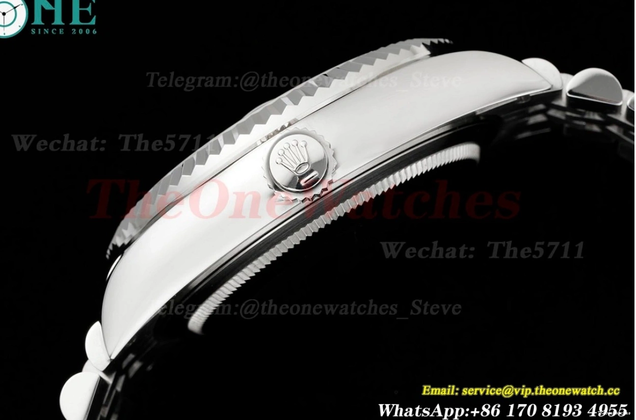 SS FNF Jubilee A9001 SS SkyDweller Blue Stk 42mm 326934  0219